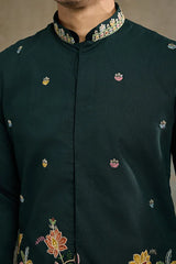 Stylish Green Men's Kurta Koti Set – Trendy & Elegant