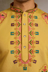 Menβs Traditional Yellow Kurta for Haldi Ceremony