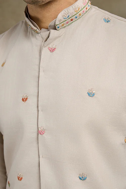 Stylish Ivory Men's Kurta Koti Set – Elegant & Trendy